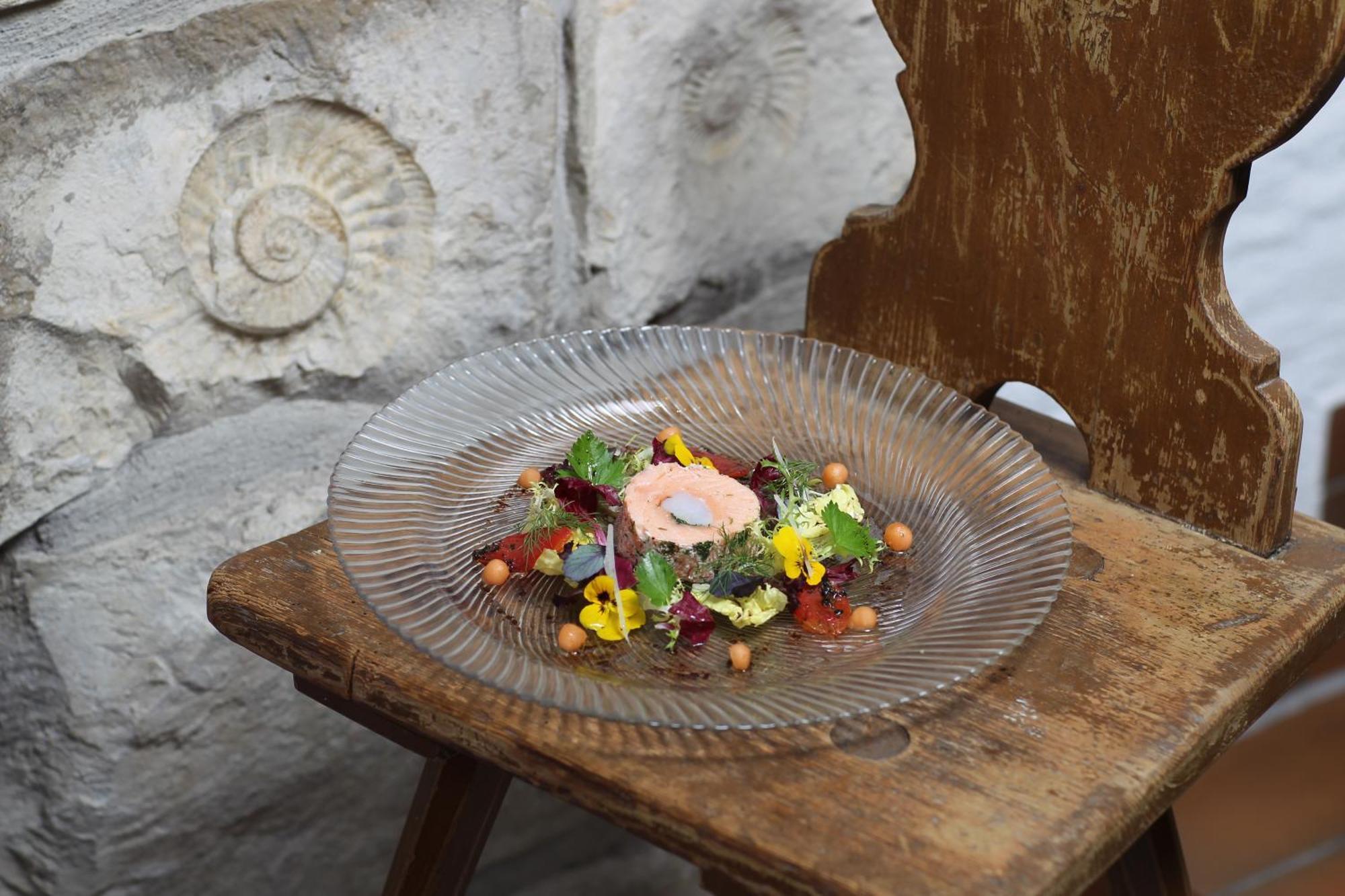 Hotel-Restaurant Roter Ochsen Lauchheim エクステリア 写真