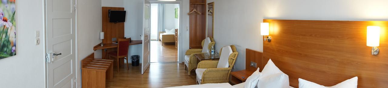 Hotel-Restaurant Roter Ochsen Lauchheim エクステリア 写真